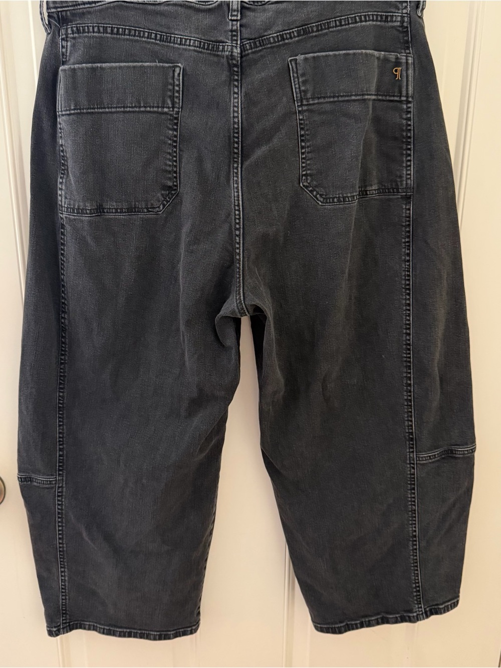 The Kenna Mid-Rise Heritage Barrel Jeans by Pilcro: Denim-Knit Edition Size 16 - Picture 10 of 11